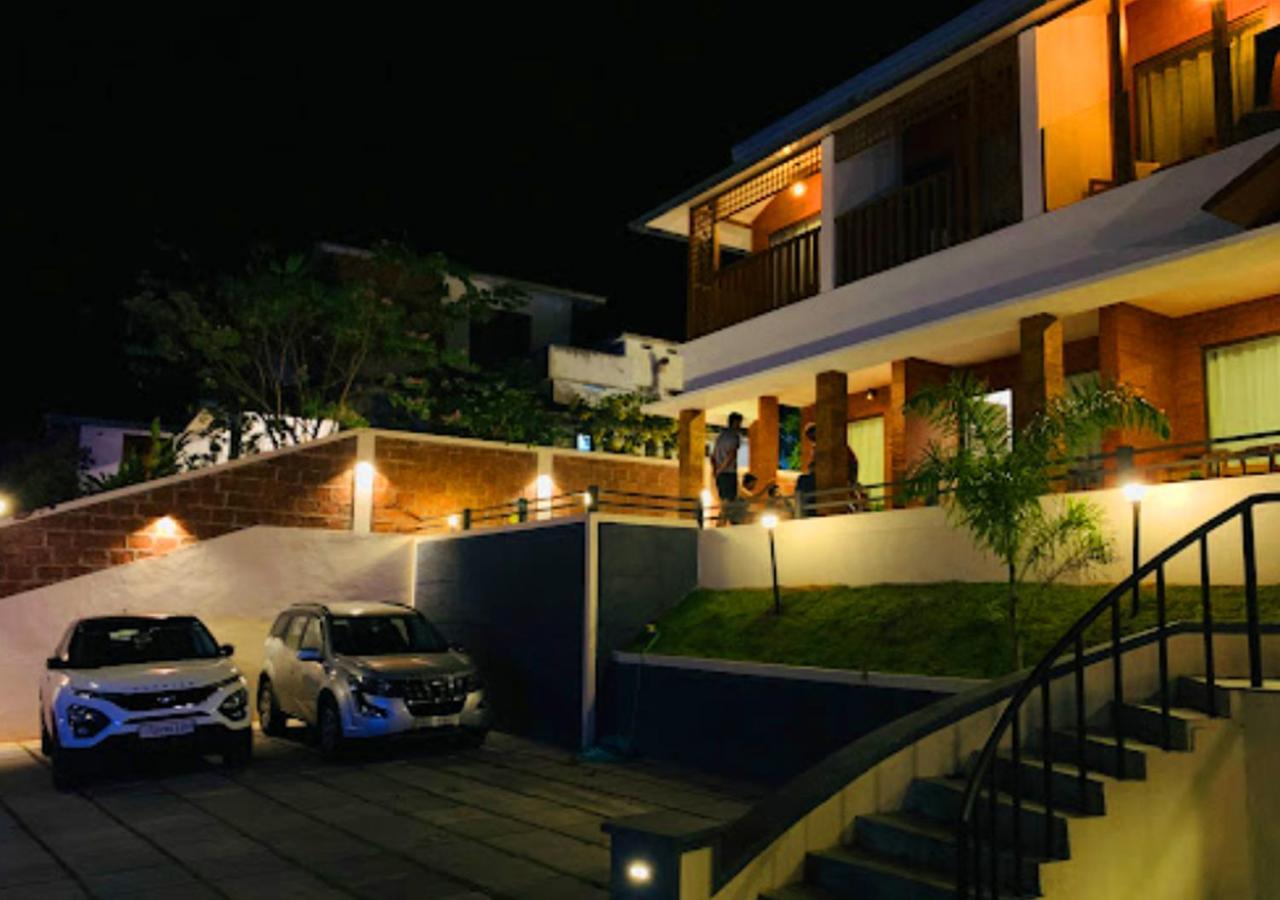 The Lavender Resort Waynad Vaduvanchal Esterno foto