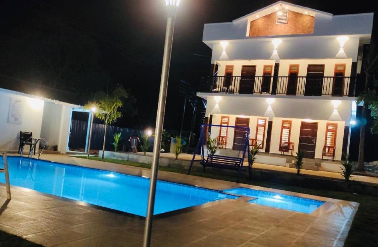 The Lavender Resort Waynad Vaduvanchal Esterno foto
