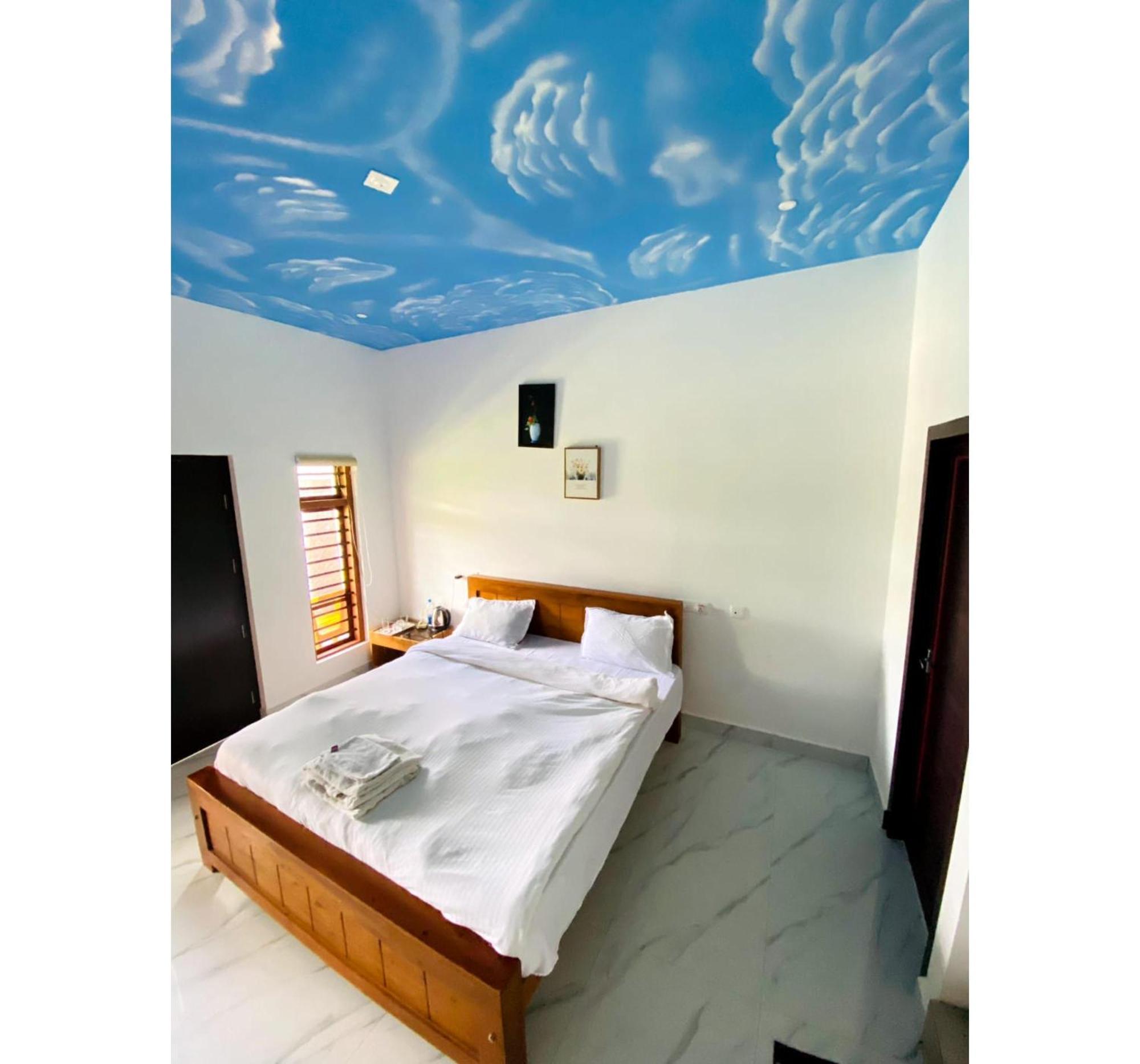 The Lavender Resort Waynad Vaduvanchal Esterno foto
